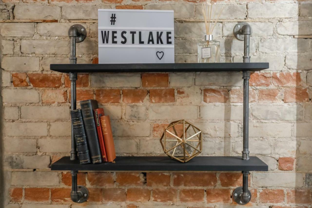 The Westlake Toronto Zewnętrze zdjęcie